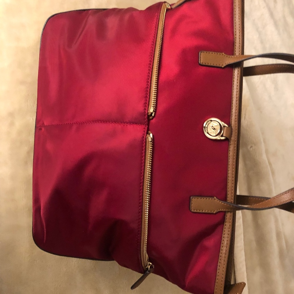 MK Large Kempton Cherry Pocket Tote